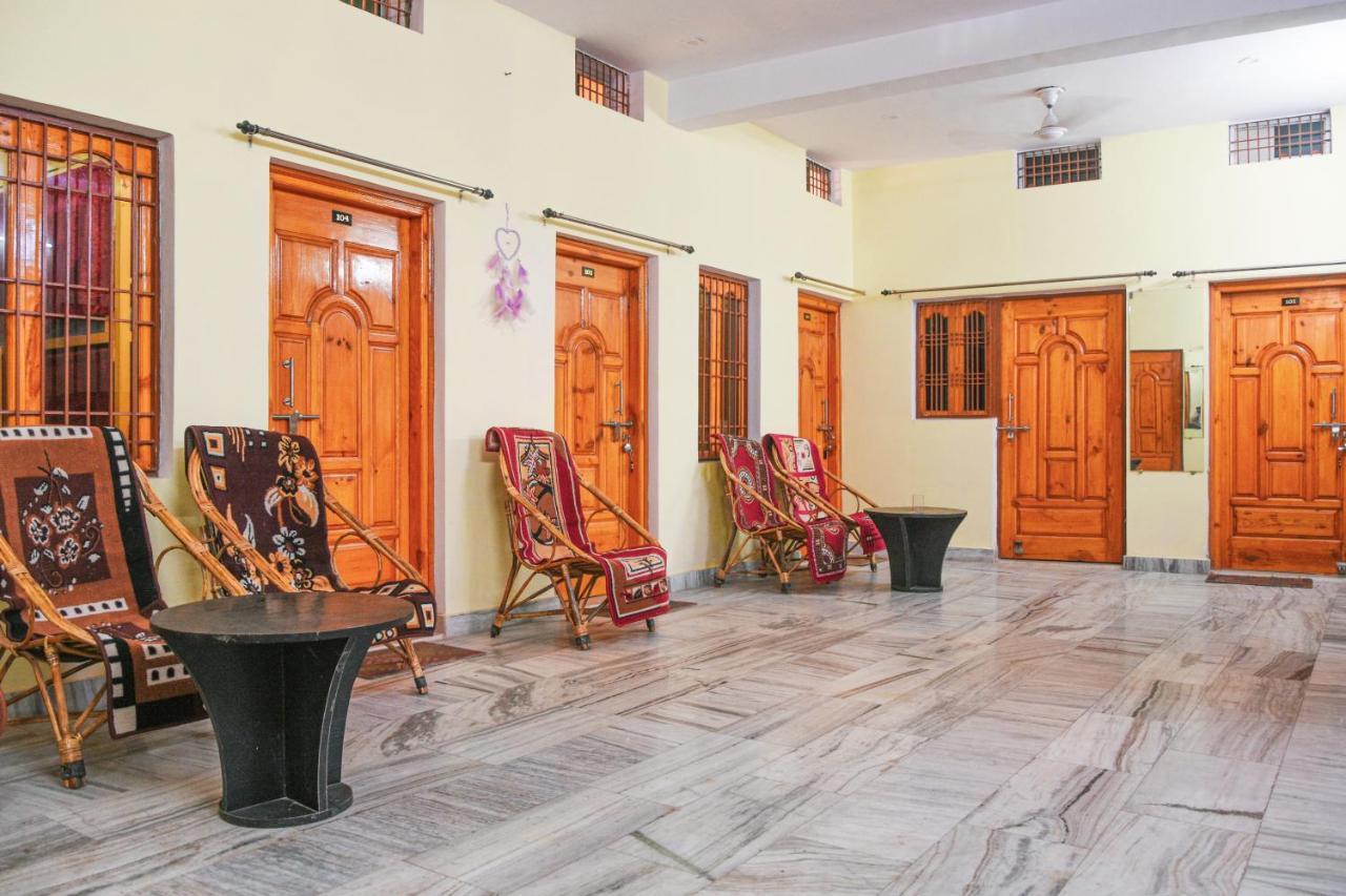 Banjara House Hostel Varanasi Exterior photo